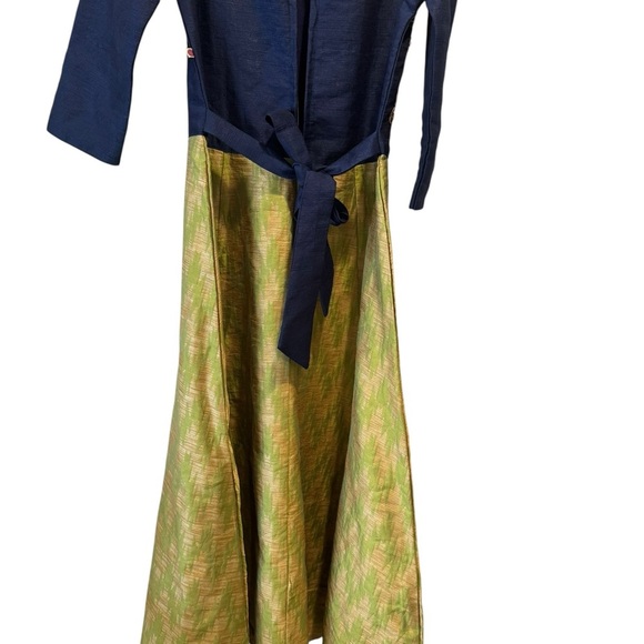 Little Nut Cold Shoulder Dress – Size 38 (US 2) – READ DESCRIPTION - Picture 6 of 7